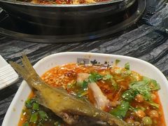 -老船舫·现做活鲜鱼馆(东郊记忆店)