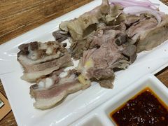 手抓羊肉-清真·玛丽亚新疆菜主题餐厅(浙江中路店)