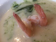 -香格里拉鱼跃地中海西餐厅·牛排披萨