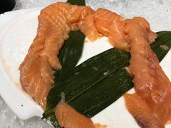 -四海一家自助餐(益田假日广场店)