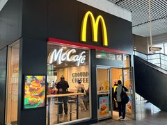 -麦当劳(轻轨曹杨路店)