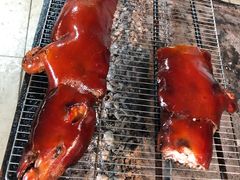 -黄记四更烤乳猪店