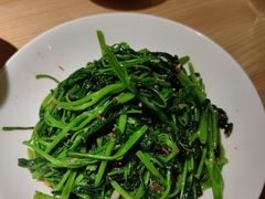 -默加东南亚美食(大宁音乐广场店)
