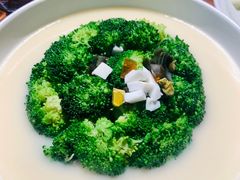 -渝半城经典川粤菜(重庆天地店)