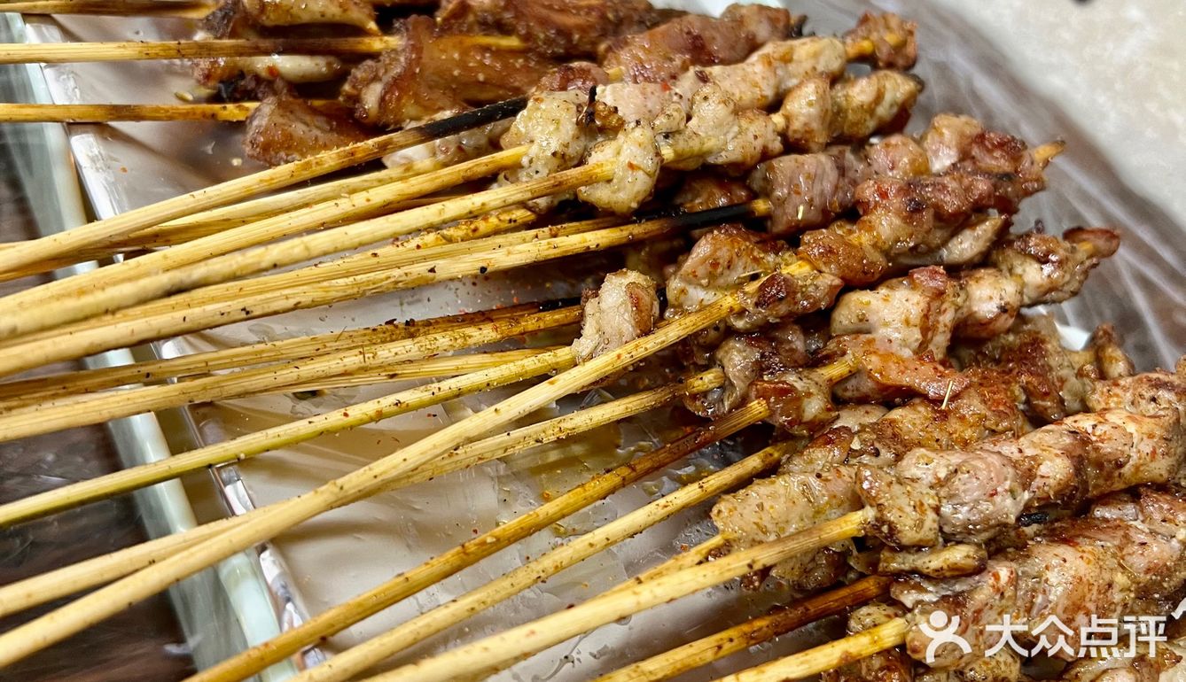 🔥深夜烧烤烤串🍢城东的看过来
