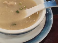 -老来福·非遗酸汤兔(凯旋路店)