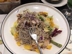 鸡肉大虾鲜蔬波奇碗-西堤牛排(龙德广场店)