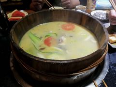-秋语木桶鱼.酸菜鱼(开发区火车站店)