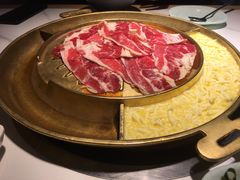 -猪啊牛呀羊啊铜盘烤肉(正大广场店)