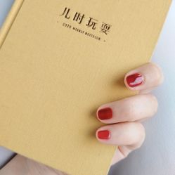-蜜丝卡伦美甲美睫半永久