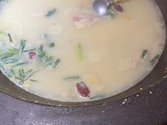 -咕嘟草帽鱼·牛奶一样的鲜鱼汤(包河万达广场创始店)