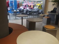 -M Stand(南京新街口金鹰店)