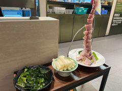 -得意咚瓜·顺德鱼生·冬瓜火锅(深圳首店)