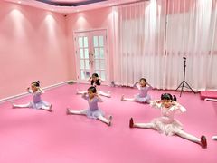 -芭芭拉舞蹈·星星演说家(珠江新城校区)