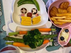 -水桶王国主题餐厅·聚会·生日派对·亲子活动·家庭套餐(亚龙湾希尔顿店)