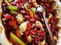 馋嘴牛蛙-龙门阵茶屋川菜馆(武康路店)