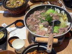 -川堂风·跷脚牛肉·乐山爆炒(宝山日月光店)