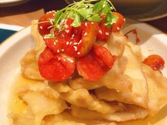-山楂树融合菜餐厅