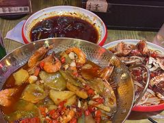 -老闵田螺馆·南昌特色小炒(梦时代店)