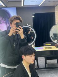 -藤野造型烫发染发