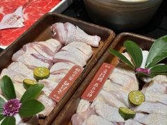 -一朵菌·野生菌探索家火锅(南亚店)