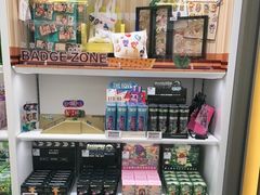 -泡泡玛特POPMART(凯德大峡谷店)