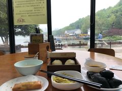 -食膳公园包子铺(烈士公园店)