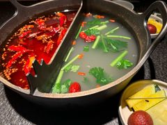 -三出山火锅(万象天地店)