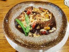 -more than meow吴止猫主题餐厅(承德 中船汇店)