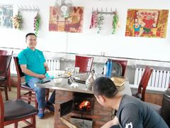 -粘豆包柴火铁锅炖