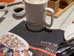 -四海一家自助餐(益田假日广场店)