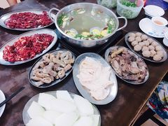 -牛一煲美食(江高店)
