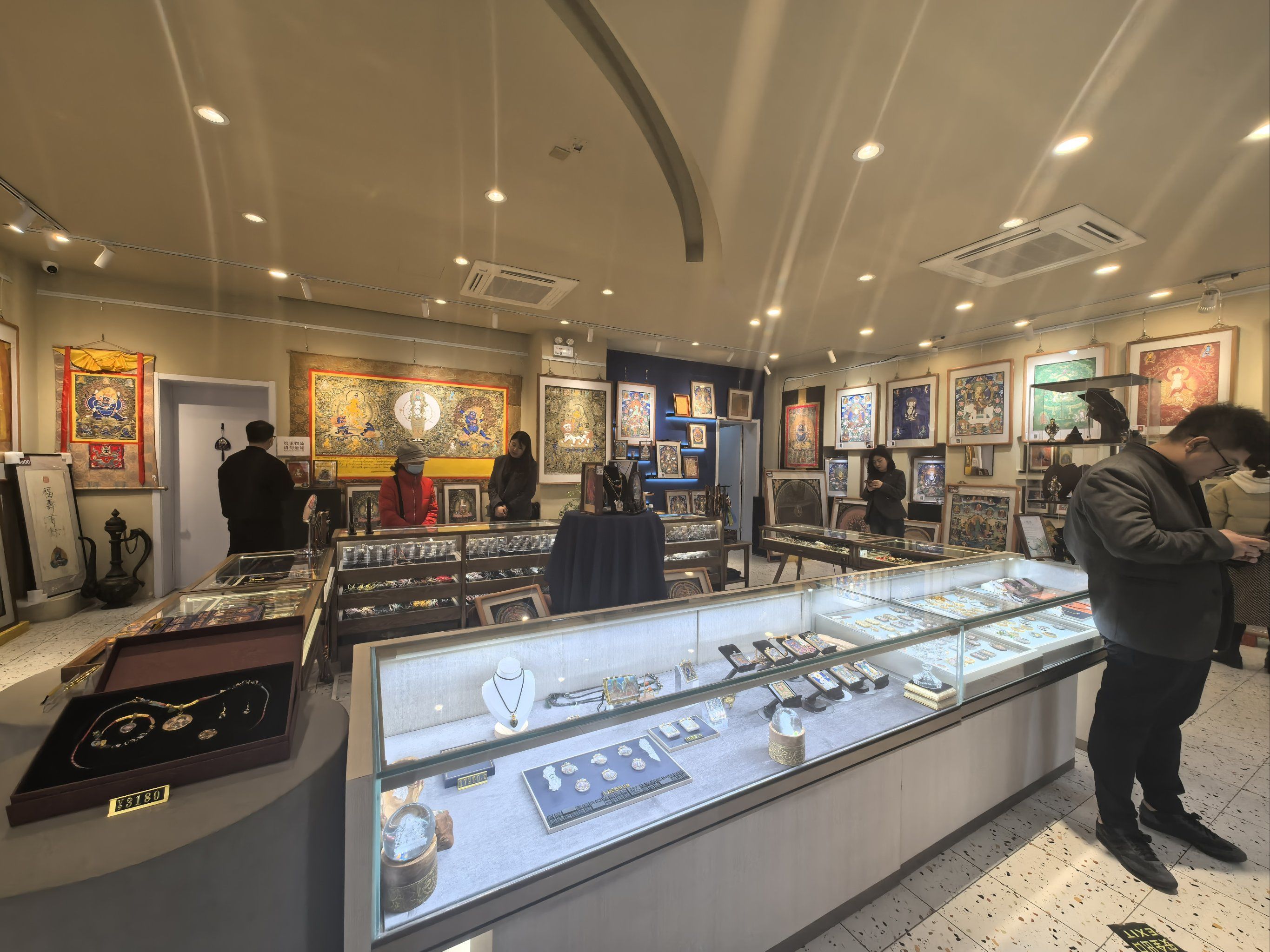 北京798的吉祥唐卡,堪称艺术与文化的瑰