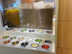 自助调料区-顺德公广东猪肚鸡·煲仔饭(白石洲店)