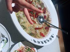 -江渔儿酸菜鱼(奥园广场金发购物中心店)
