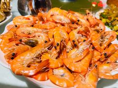 -三亚火车头万人海鲜广场