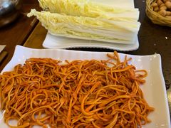 -峰瑞藏地美食·石锅鸡·牦牛肉(大昭寺品牌店)