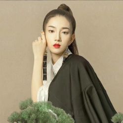 点击看大图 -盘子女人坊古装写真摄影(南京总店)