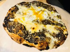 松露披萨-Mercato莫卡多露台餐厅与酒吧(K11店)