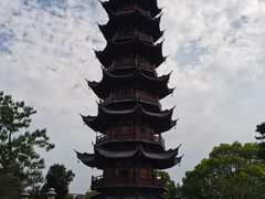 -龙华寺