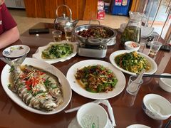 -漁耕小厨农家院(武当山店)