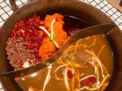 鸳鸯锅-董眼镜火锅(洪崖洞总店)