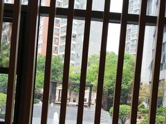 -鱼鲜饭香·招牌汽锅剁椒鱼头王