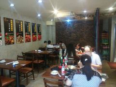 大堂-香满堂川湘菜烤鱼(龙茗路店)