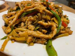 梅菜笋炒肉丝-陈傻子餐厅(世纪都会店)