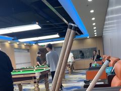 -出杆桌球俱乐部