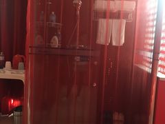 -天鹅恋主题酒店(光谷广场步行街店)