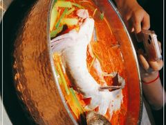 -野山舂·贵州现舂酸汤牛肉(民生路店)