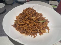 -秀儿四九城·新京菜(亚运村鸟巢店)