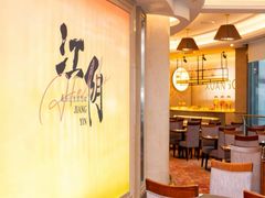 -江阴国际大酒店-旋转自助餐厅